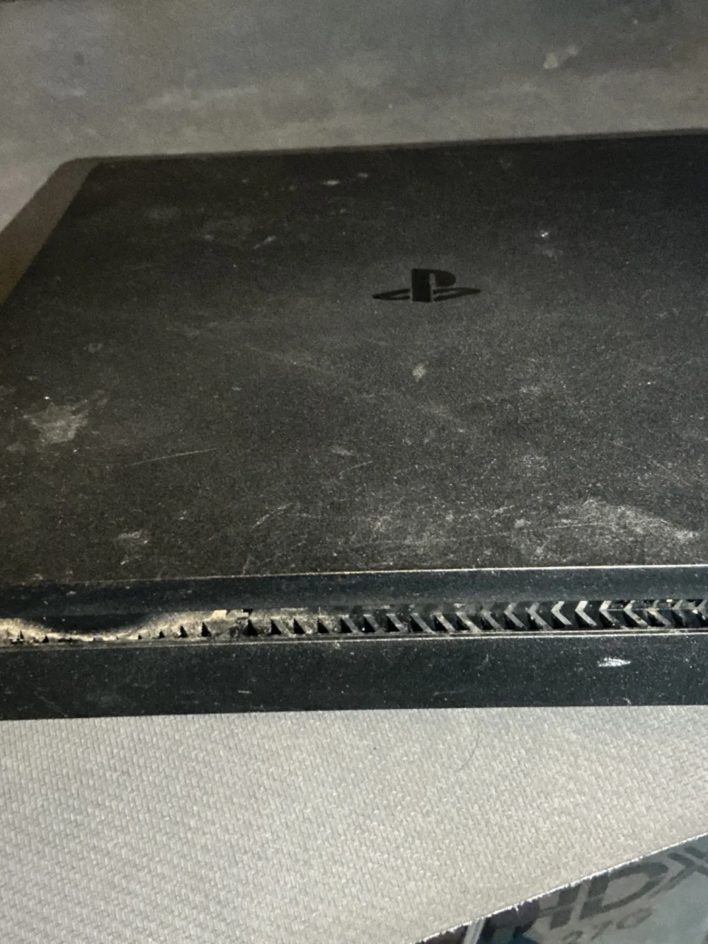 Sony PlayStation 4 slim 1TB System Model CUH-2215b For Parts/Repair (NO Power)
